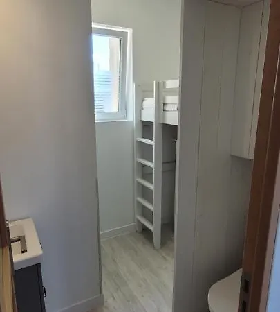 Apartman Bleu - A 100 M De La De *